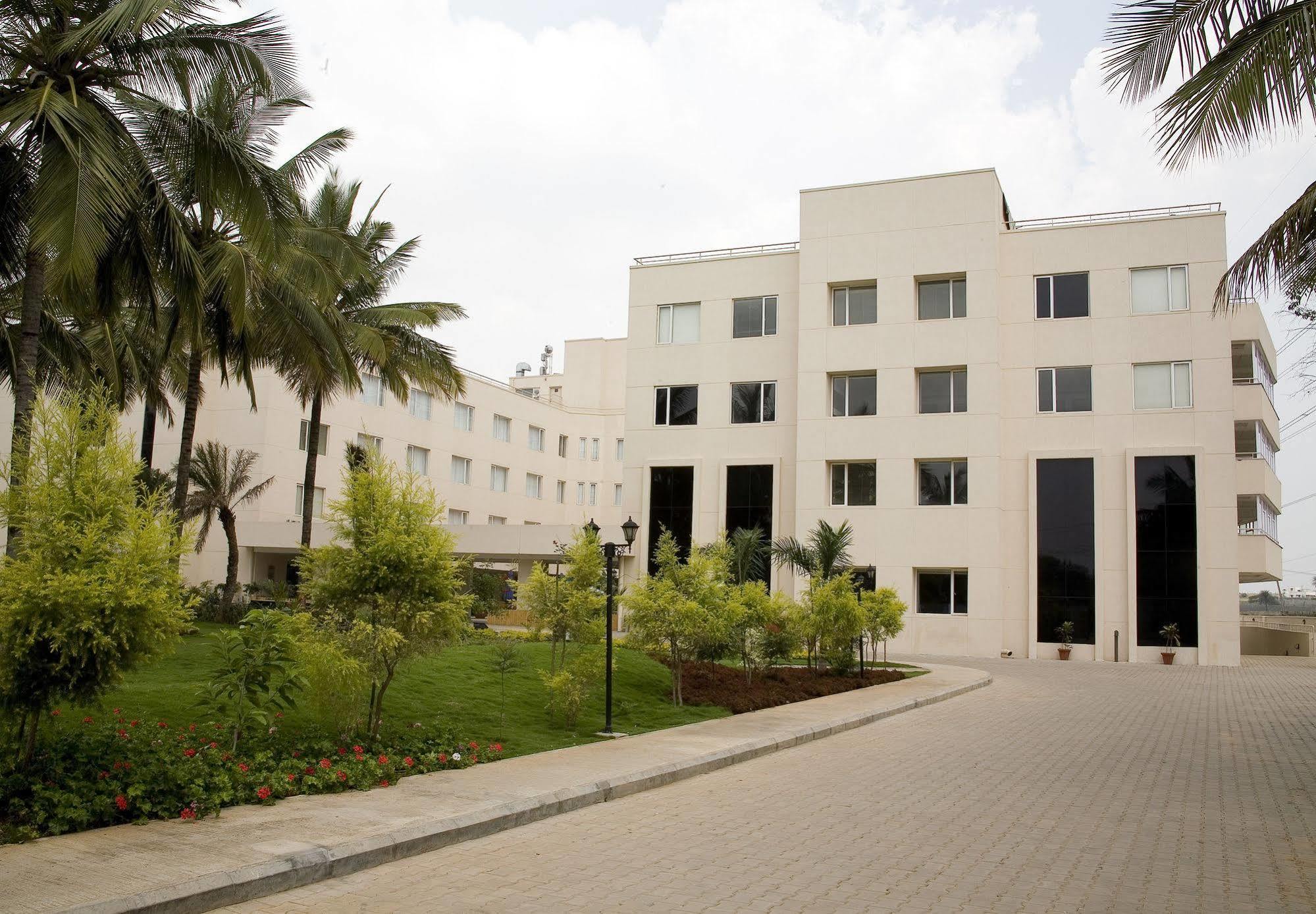 Evoma Hotel Bangalore Buitenkant foto